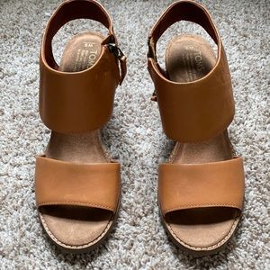 TOMS Heels Size 9